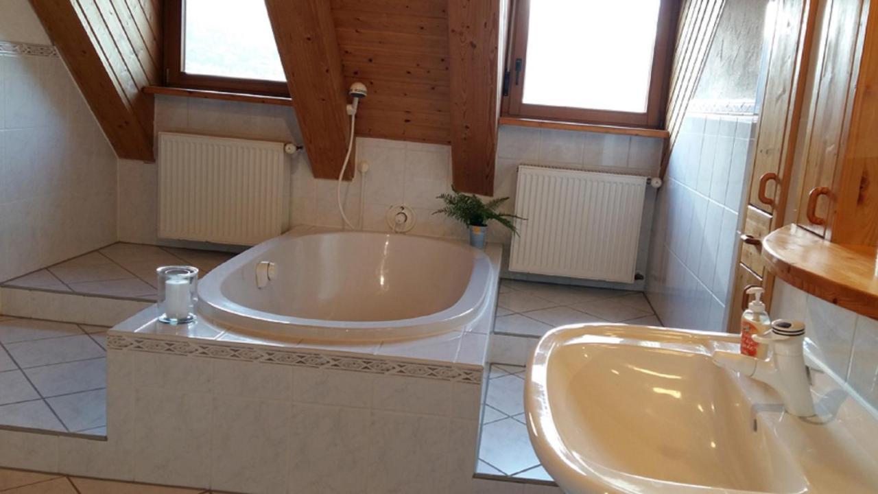Ferienwohnung Auf Schaefers Spuren Buergstadt Esterno foto